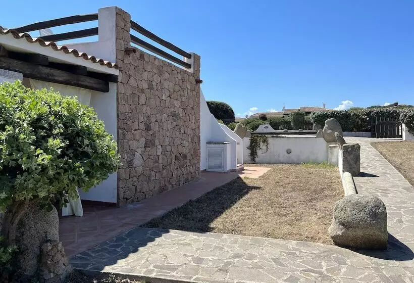 Villa A Few Steps From The Beach