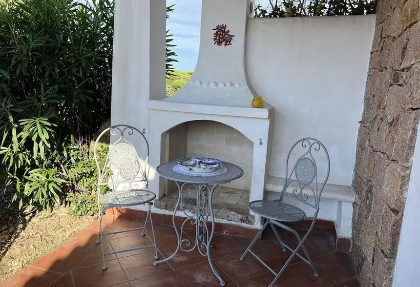 Villa A Few Steps From The Beach