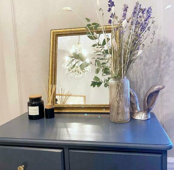 Exclusive Georgian Apartment In Centre Of Bath