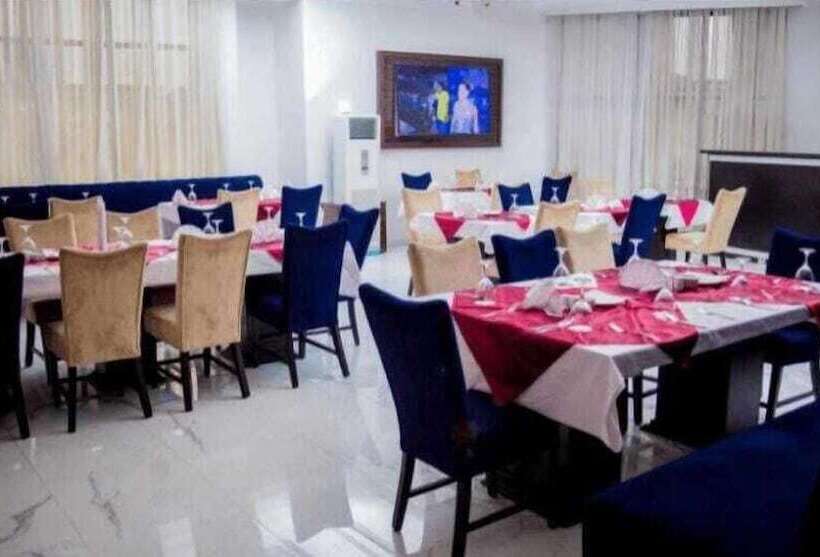 هتل Golden Tulip Grand Palazzo