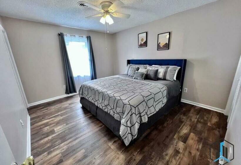 Up Entire House 3 Bd, 2 Bth 3 Min To Usmc, Cp Nc