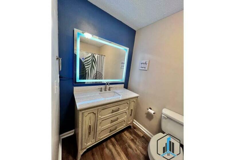 Up Entire House 3 Bd, 2 Bth 3 Min To Usmc, Cp Nc