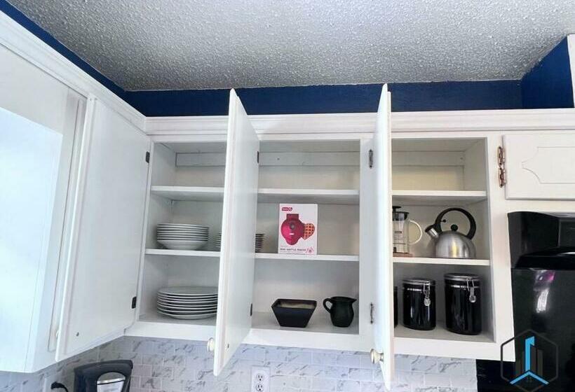 Up Entire House 3 Bd, 2 Bth 3 Min To Usmc, Cp Nc