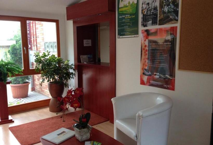 Centrum Apartmanház Pécs