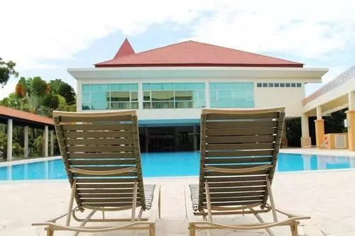 هتل The Arena Country Club