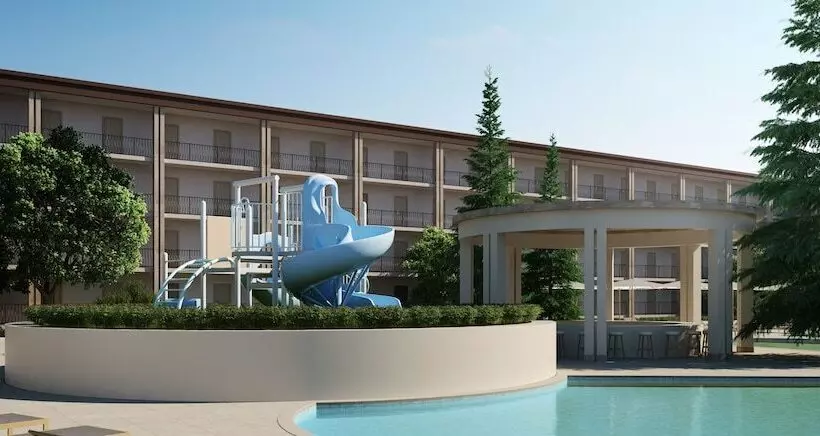 ホテル Azurro   All Inclusive