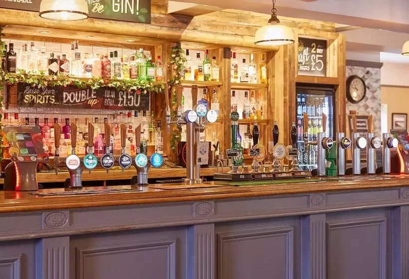 Hotel Corner House Inn By Greene King Inns