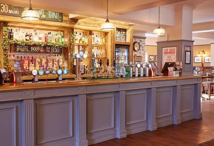 ホテル Corner House Inn By Greene King Inns