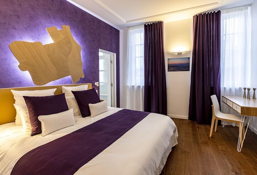 Отель Du Palais Dijon