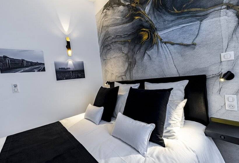 Отель Du Palais Dijon