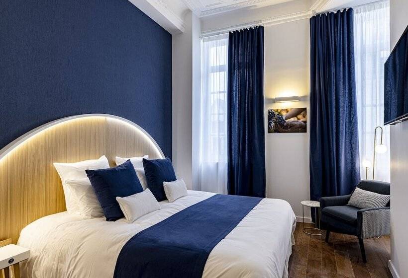 Отель Du Palais Dijon