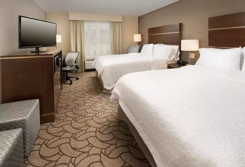 هتل Hampton Inn & Suites San Antoniodowntown/market Square