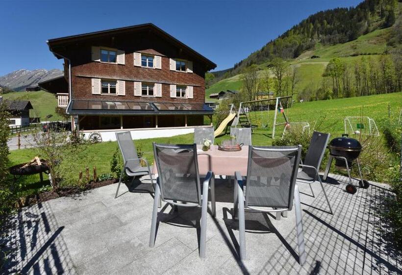 ホテル Haus Albrecht