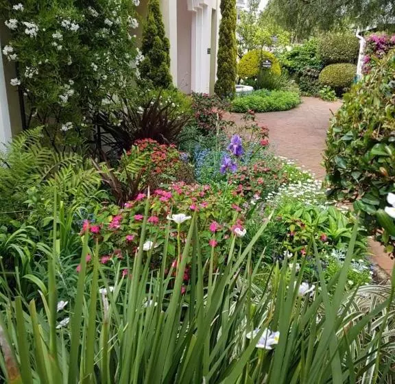 Hotel Lemon Tree Lane