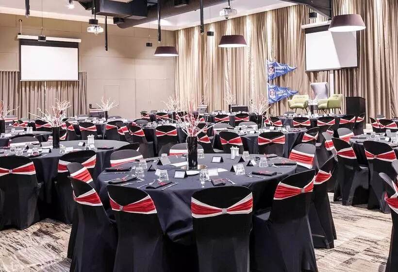 Hôtel Mantra Gladstone