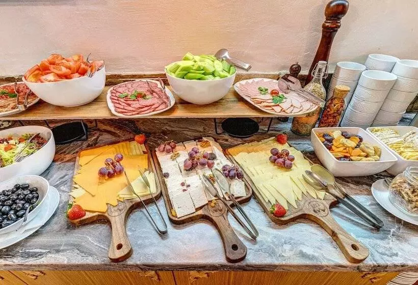 فندق Mountain Lake