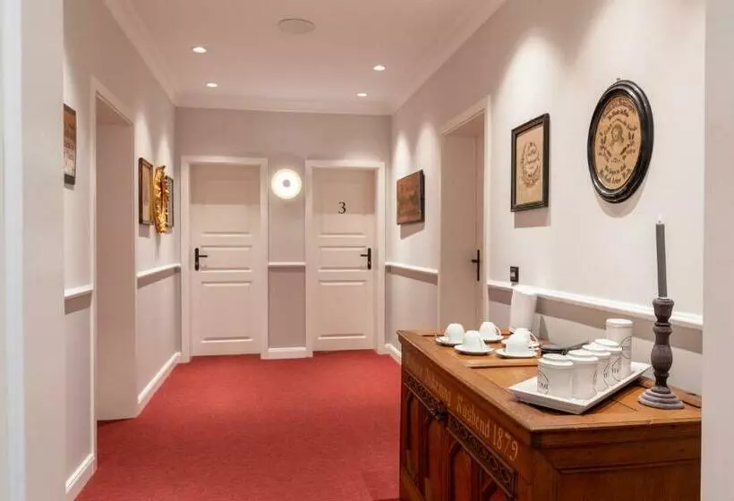 Up Hus Hotel Neuruppin