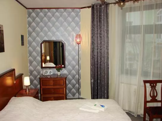 هتل Aparthaus Waren