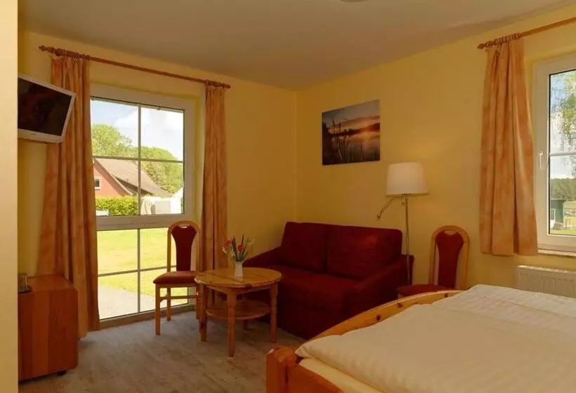 Landhotel Am Peetscher See