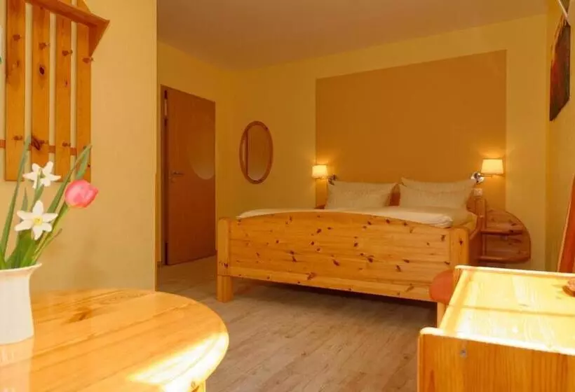 Landhotel Am Peetscher See