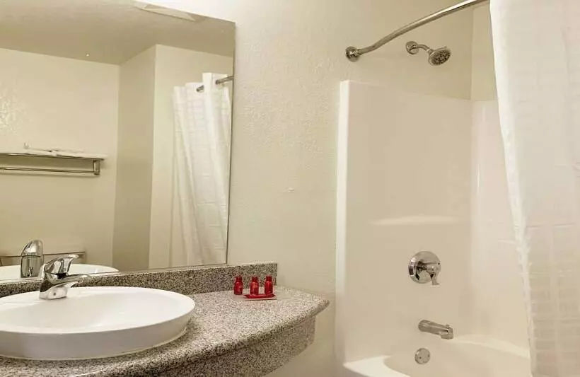 モーテル Surestay Plus Hotel By Best Western Niagara Falls East