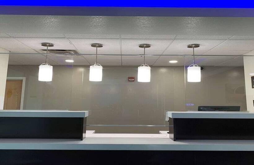 فندق على الطريق Surestay Plus Hotel By Best Western Niagara Falls East