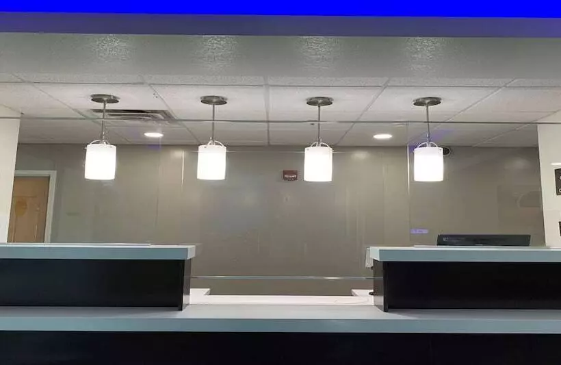 モーテル Surestay Plus Hotel By Best Western Niagara Falls East