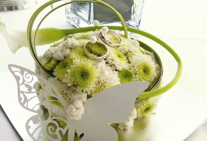 بنسيون Am Schlosspark