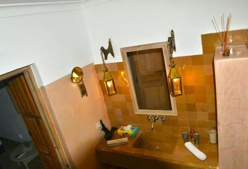 Riad See Moon And Spa