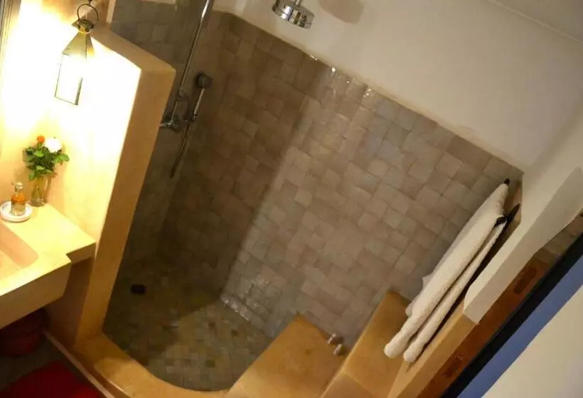 Riad See Moon And Spa