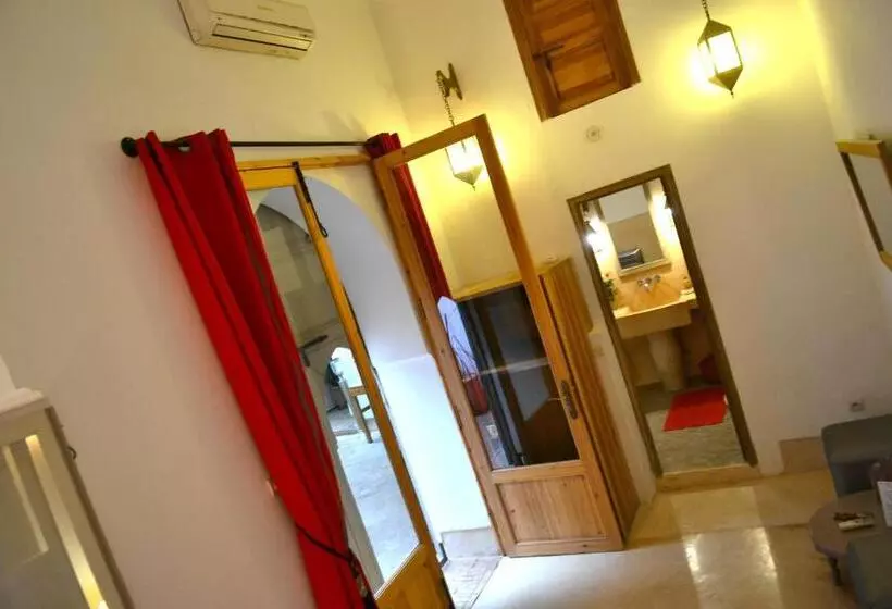 Riad See Moon And Spa