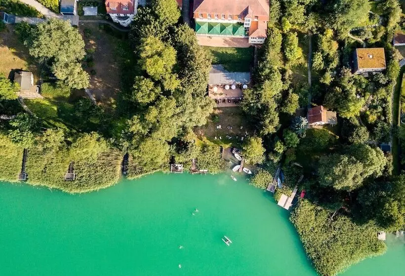 Strandhotel Vier Jahreszeiten Buckow