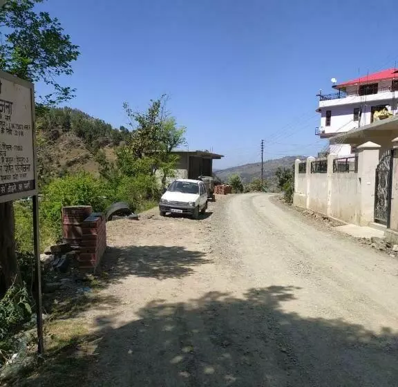 ベッドアンドブレックファースト Indu Bnb Shimla