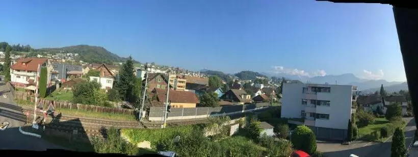 ベッドアンドブレックファースト Silvia S Bed Und Breakfast In Luzern