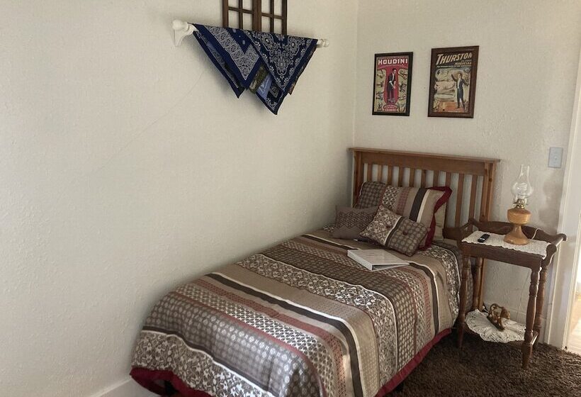 Bed and Breakfast The Coffey House