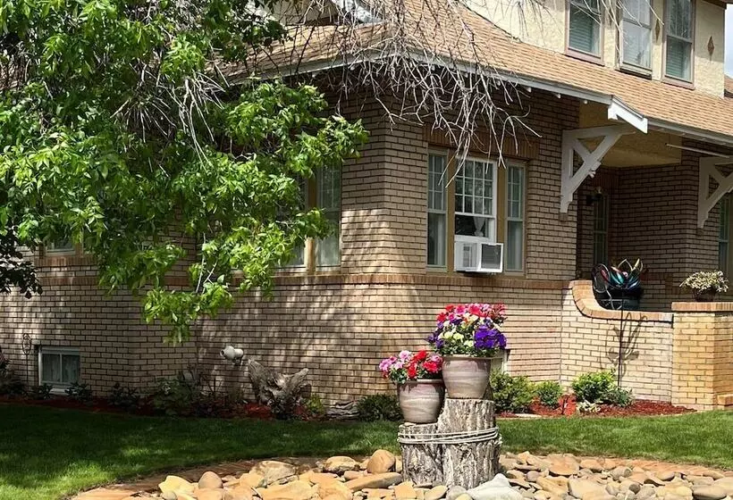 Aamiaismajoitus (B&B) The Coffey House