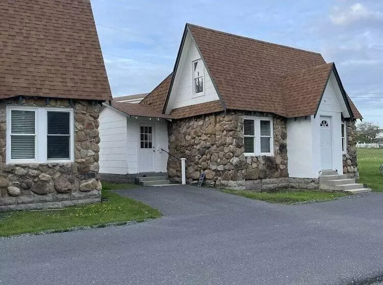 ホテル The Alpine Lodge