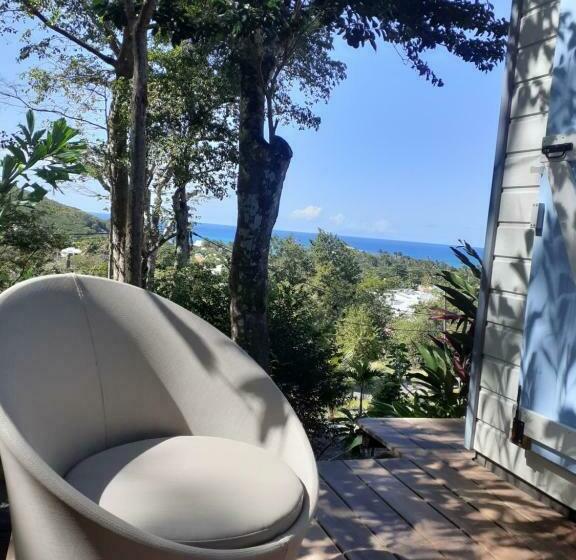 Majatalo Le Surf Lodge, Chambre Avec Vue Mer Dans Un écrin De Verdure