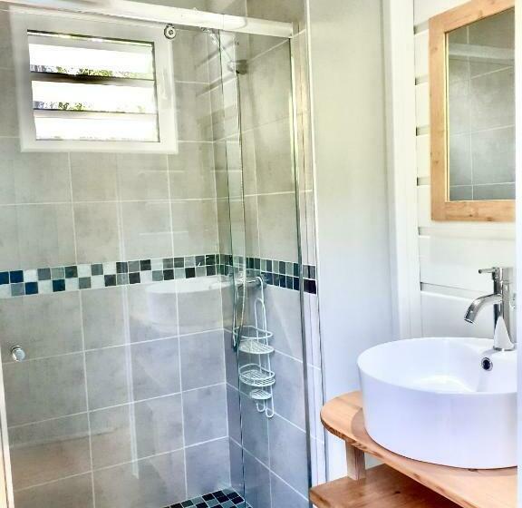 Majatalo Le Surf Lodge, Chambre Avec Vue Mer Dans Un écrin De Verdure