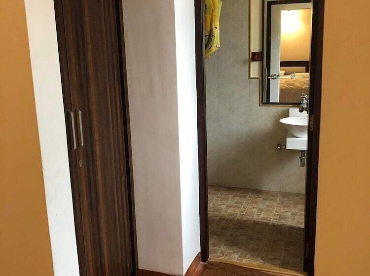 Water Villa With Feild View