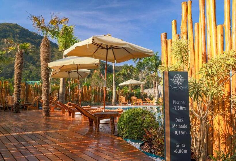 هتل Mandala Beach