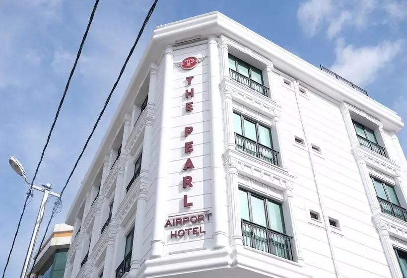 ホテル The Pearl Airport