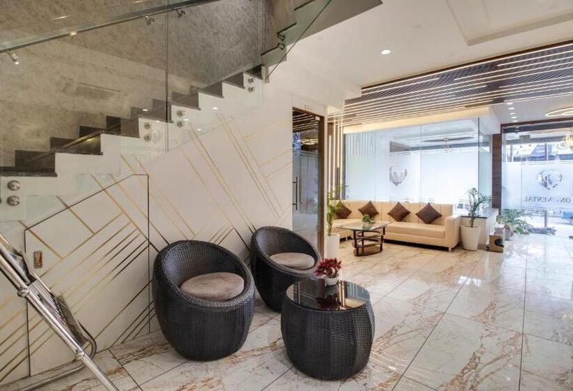 ホテル Super Collection O Bareilly Near Satellite Bus Stand Formerly Amber Heights