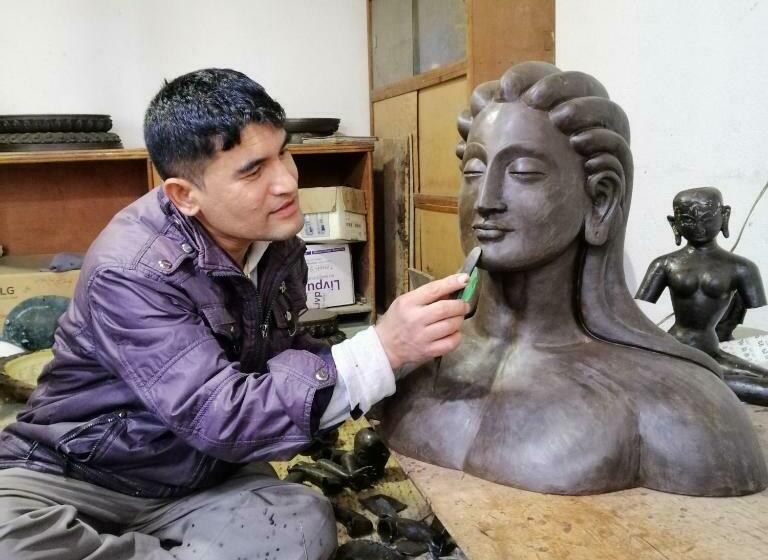 تختخواب و صبحانه A Newa Home