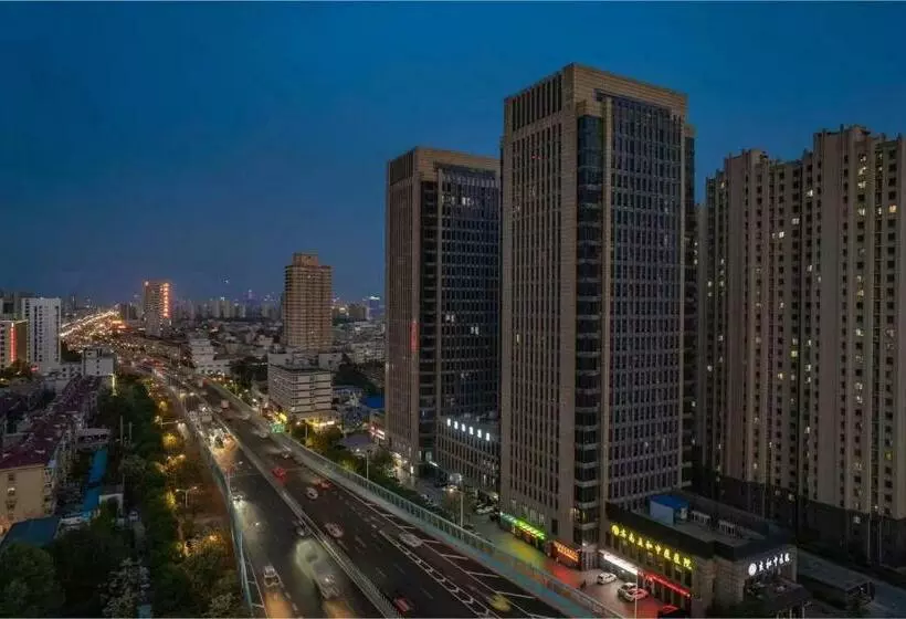 ホテル 银座和美济南汽车总站美林大厦店