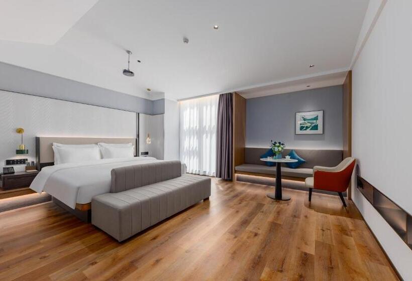 Hôtel 银座和美济南汽车总站美林大厦店