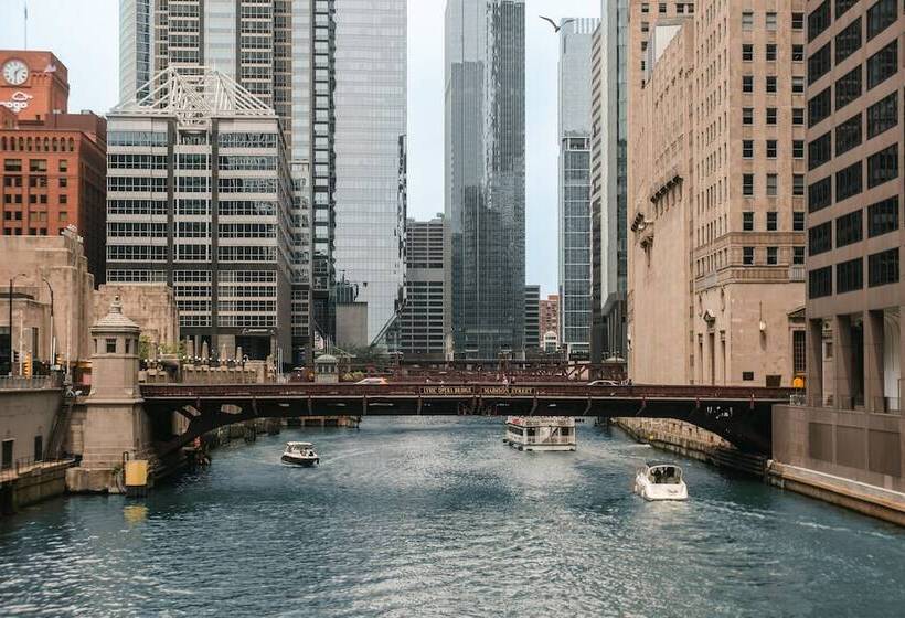 فندق Citizenm Chicago Downtown