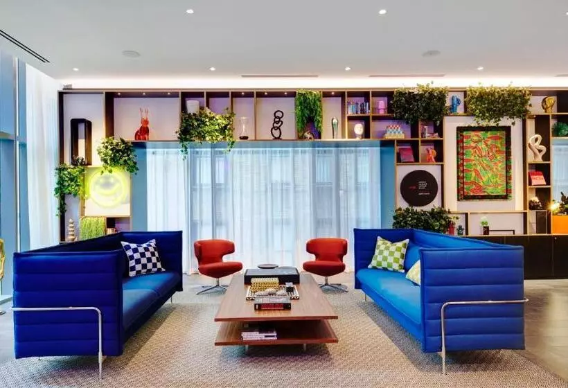 هتل Citizenm Chicago Downtown