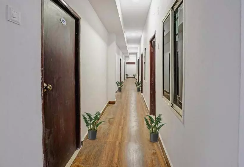 ホテル O Sai Krishna Residency