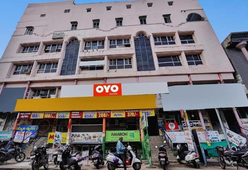 Hotel O Sai Krishna Residency